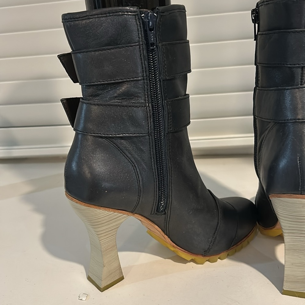Unique leather boots - Shon Elle boots by CAT. - Picture 6 of 9